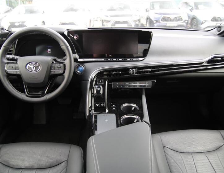 Toyota Mirai 9