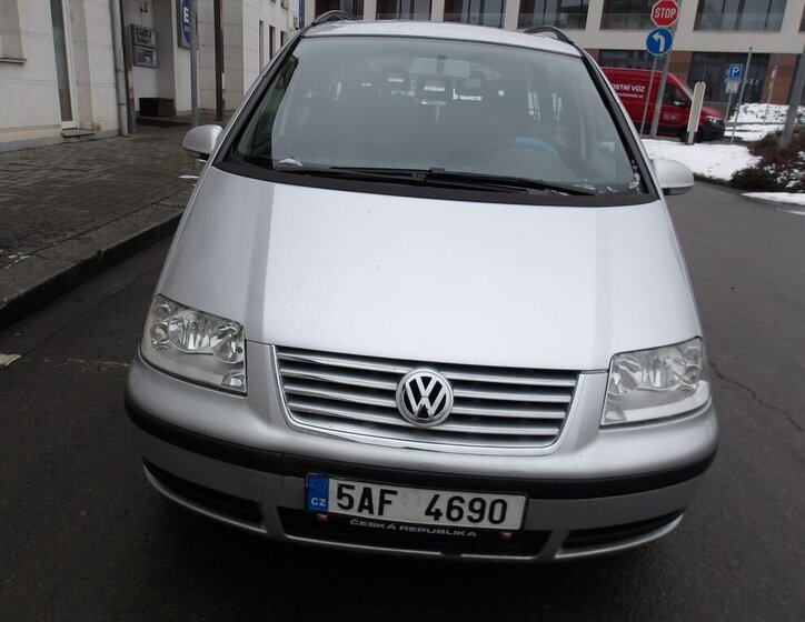 Volkswagen Sharan Kombi 1,9 l 85 kw