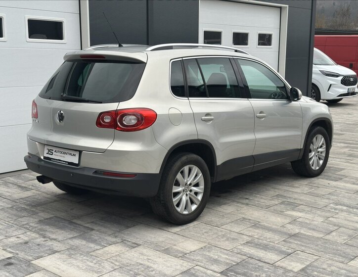Volkswagen Tiguan SUV / Terénní 2,0 l 125 kw