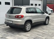 Volkswagen Tiguan SUV / Terénní 2,0 l 125 kw