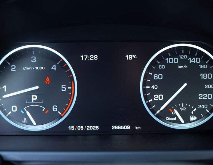 Land Rover Range Rover SUV / Terénní 4,4 l 230 kw