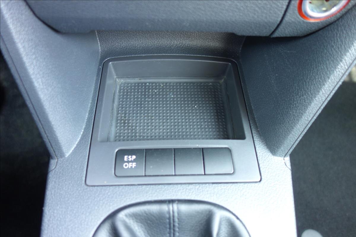 Volkswagen Touran MPV 2,0 l 103 kw