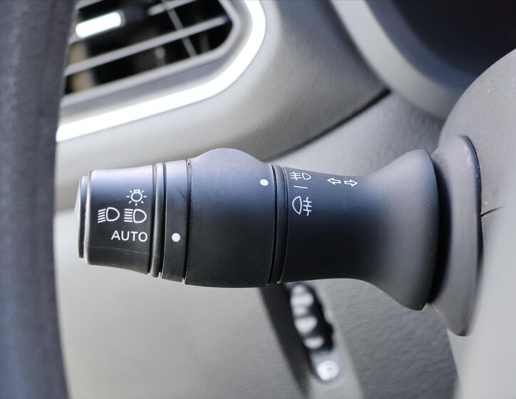 Opel Movano Valník 2,3 l 110 kw