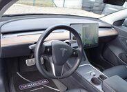 Tesla Model 3 Sedan / Limuzína 0,0 377 kw