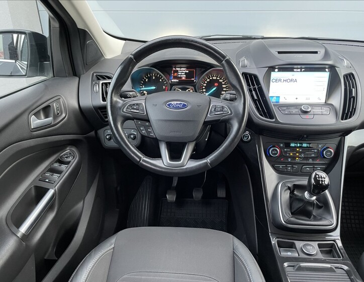 Ford Kuga 10