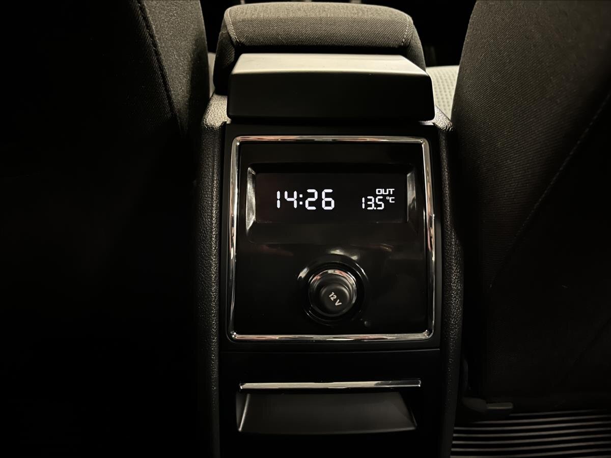 Škoda Superb Liftback 2,0 l 103 kw