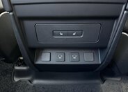 Land Rover Defender SUV 3,0 l 184 kw