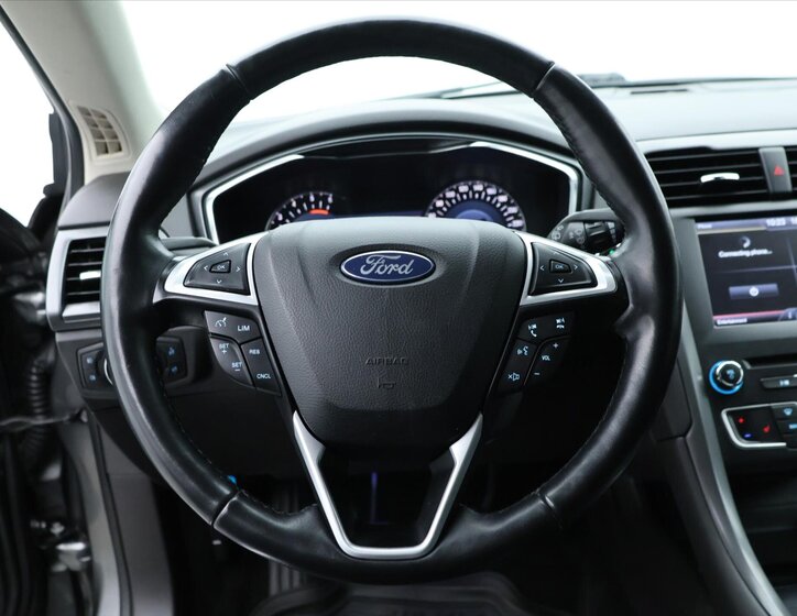 Ford Mondeo Kombi 2,0 l 110 kw