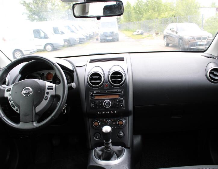 Nissan Qashqai 12