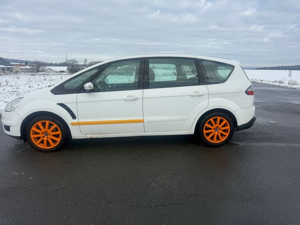 Ford S-MAX