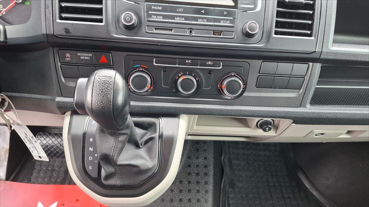 Volkswagen Transporter Skříň 2,0 l 110 kw