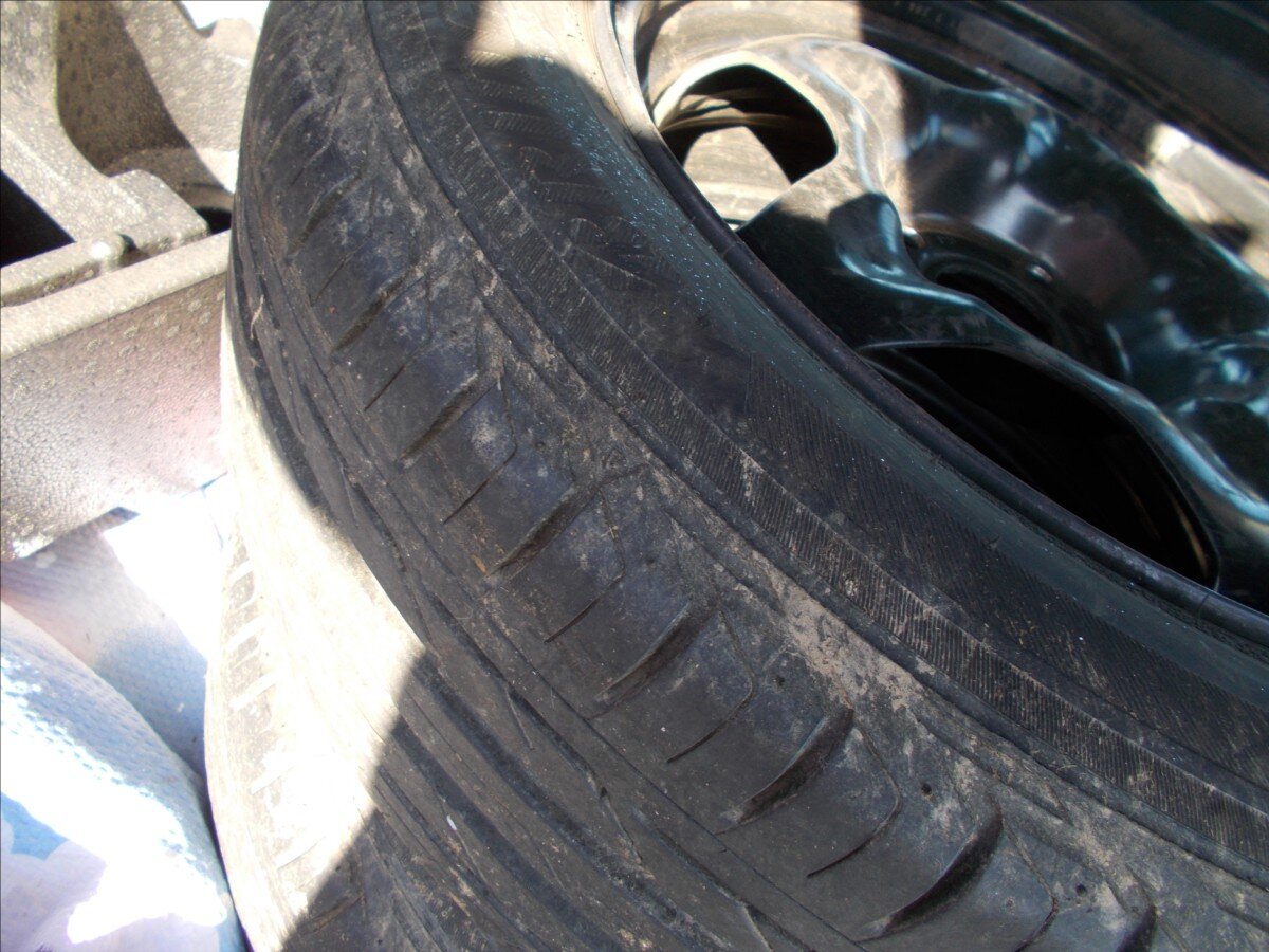 Citroën C3 Aircross SUV / Terénní 1,2 l 81 kw