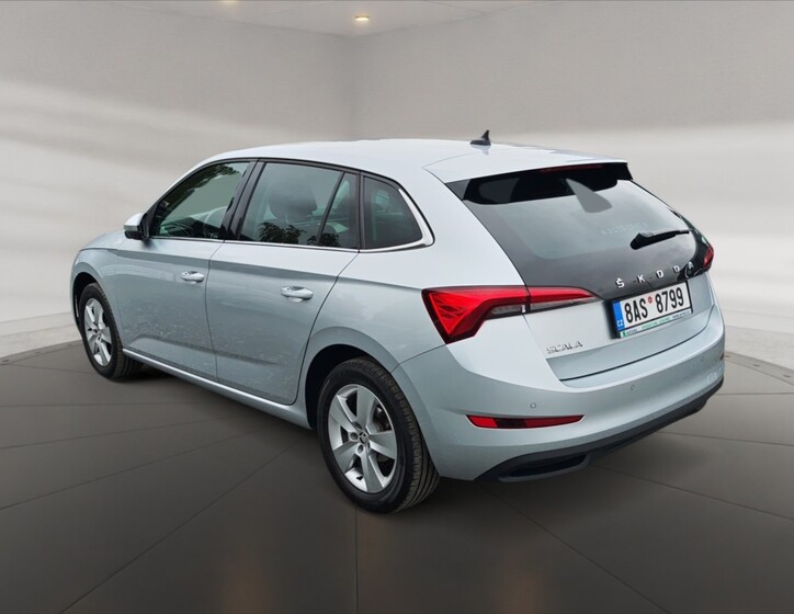 Škoda Scala 5