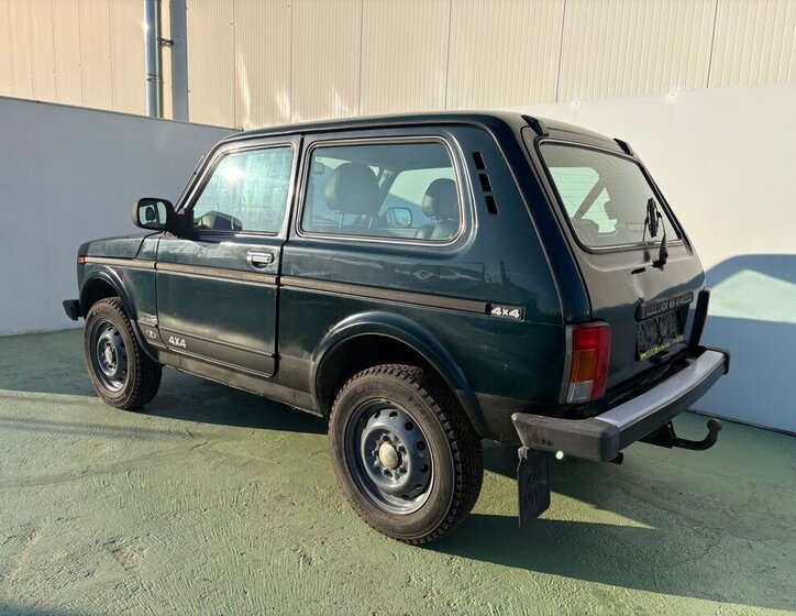 Lada Niva SUV 1,7 l 61 kw