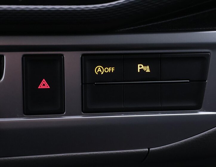 Volkswagen Caravelle Kombi 2,0 l 110 kw