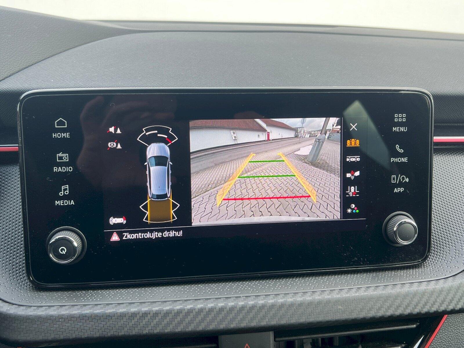 Škoda Scala Hatchback 1,0 l 85 kw