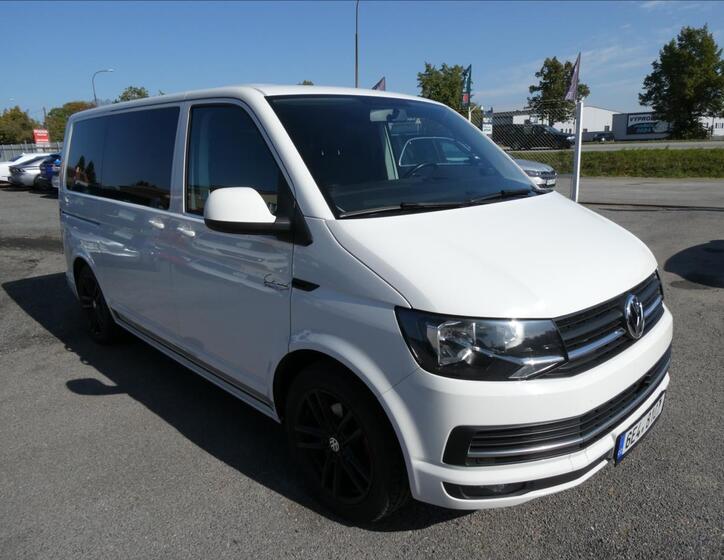 Volkswagen Multivan 1