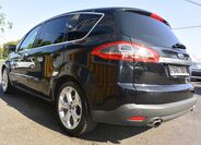 Ford S-MAX MPV 2,2 l 147 kw