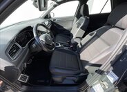 Volkswagen T-Roc SUV / Terénní 1,5 l 110 kw