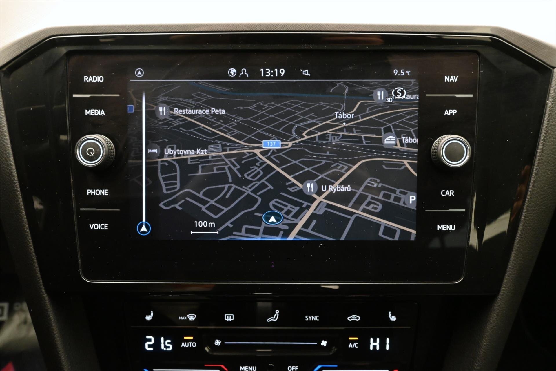 Volkswagen Passat Kombi 2,0 l 110 kw