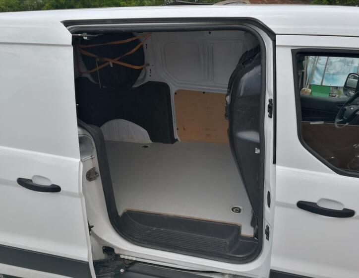 Ford Transit Connect 10