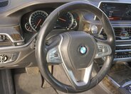 BMW Řada 7 18