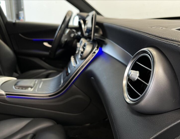 Mercedes-Benz GLC 17