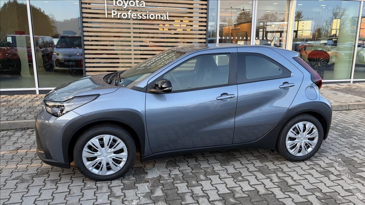 Toyota Aygo Hatchback 1,5 l 85 kw