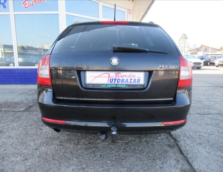Škoda Octavia Kombi 1,6 l 77 kw