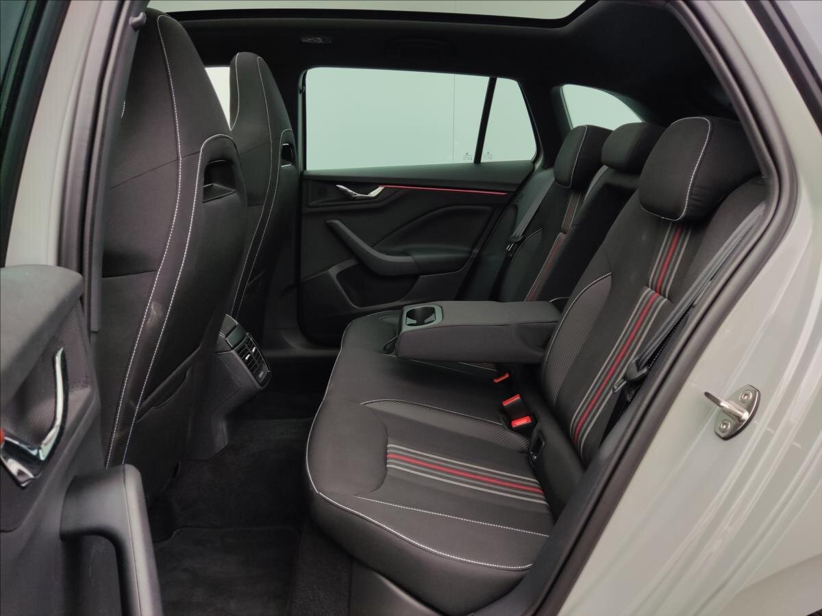 Škoda Scala Hatchback 999,0 85 kw