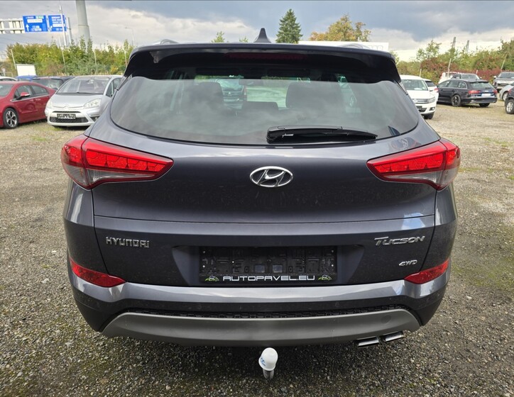 Hyundai Tucson 7