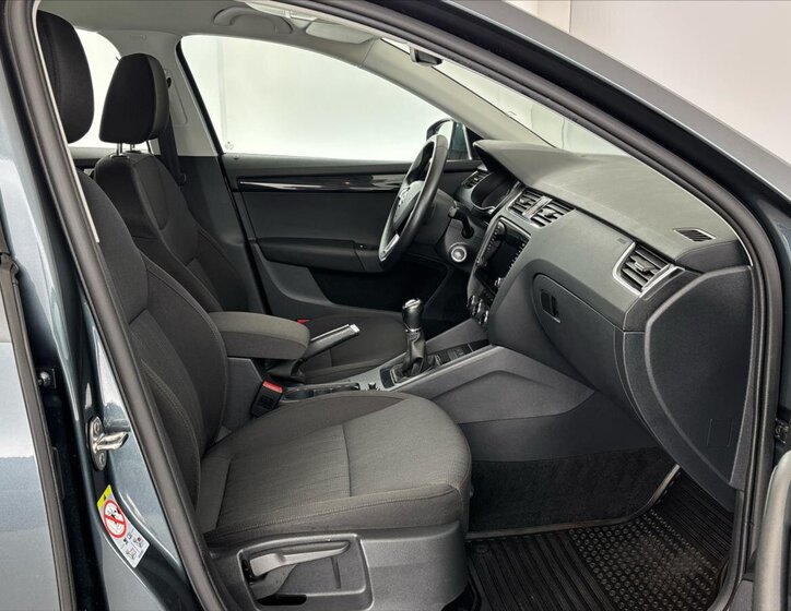 Škoda Octavia Liftback 1,6 l 85 kw