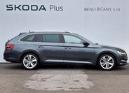 Škoda Superb 12
