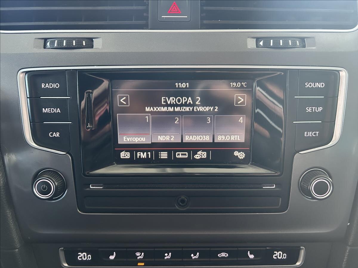 Volkswagen Golf Hatchback 1,2 l 81 kw