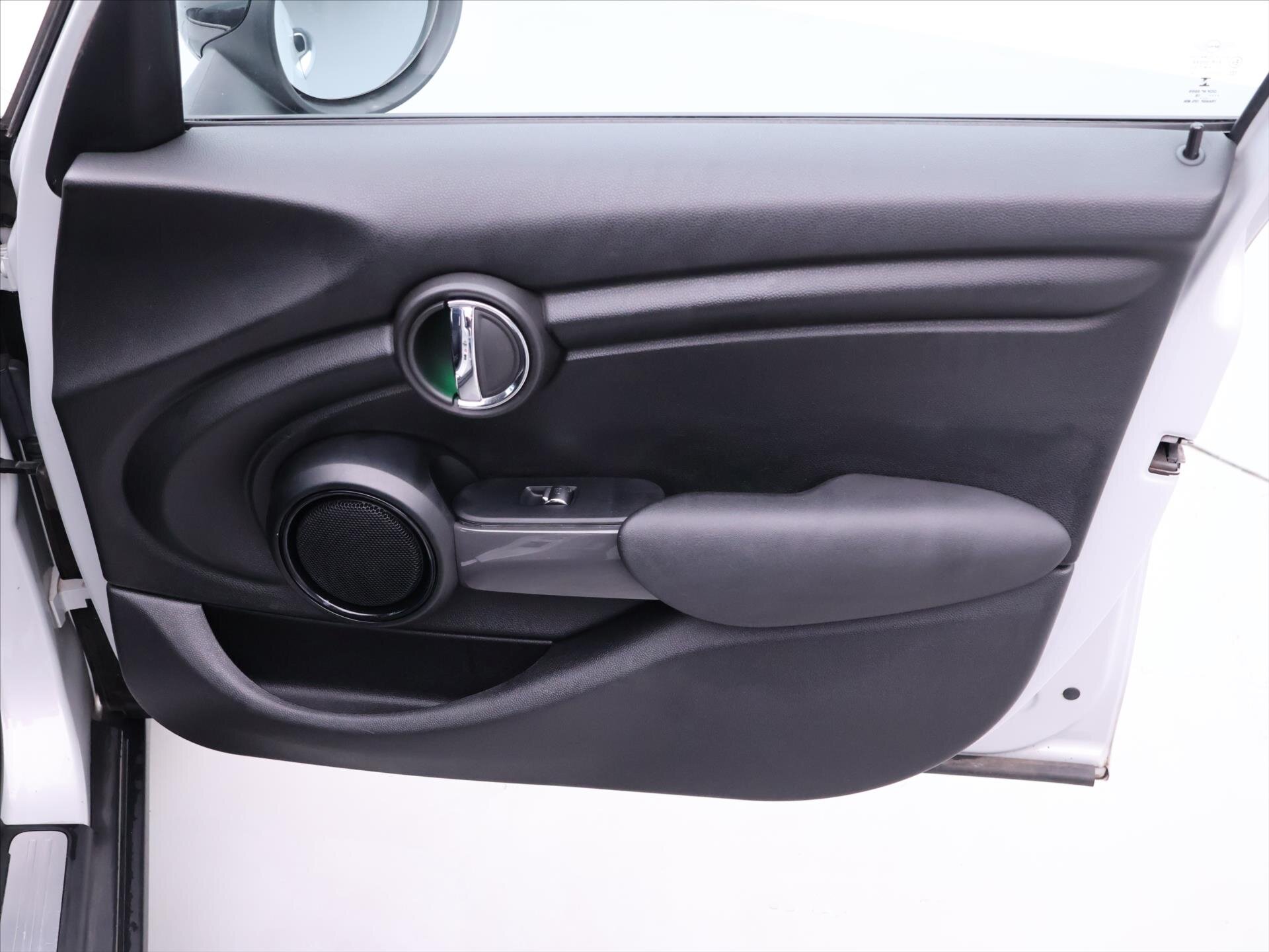 Mini Cooper Hatchback 1,5 l 100 kw