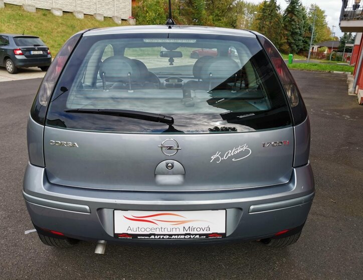 Opel Corsa Hatchback 1,7 l 74 kw
