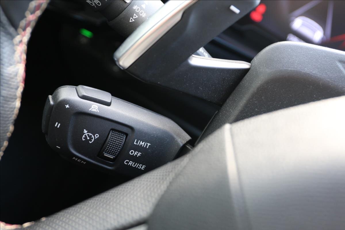 DS Automobiles DS7 Crossback