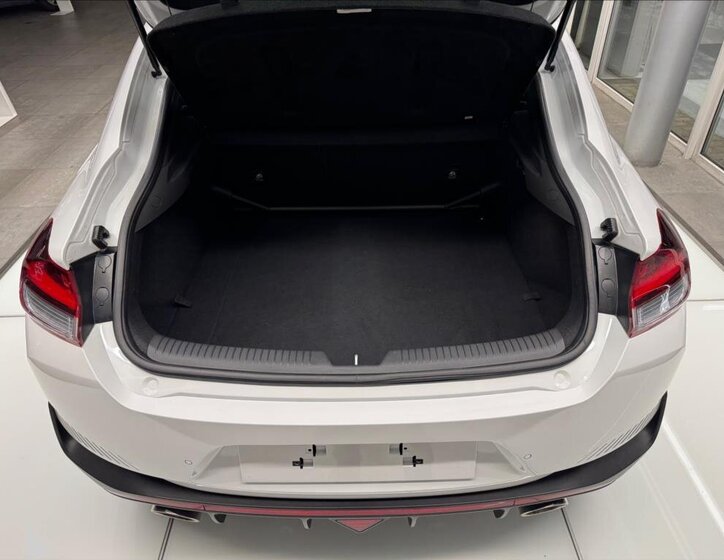 Hyundai i30 Liftback 2,0 l 206 kw