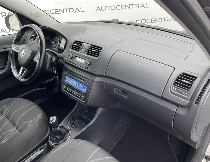 Škoda Roomster 17