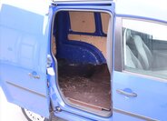 Volkswagen Caddy Skříň 2,0 l 81 kw