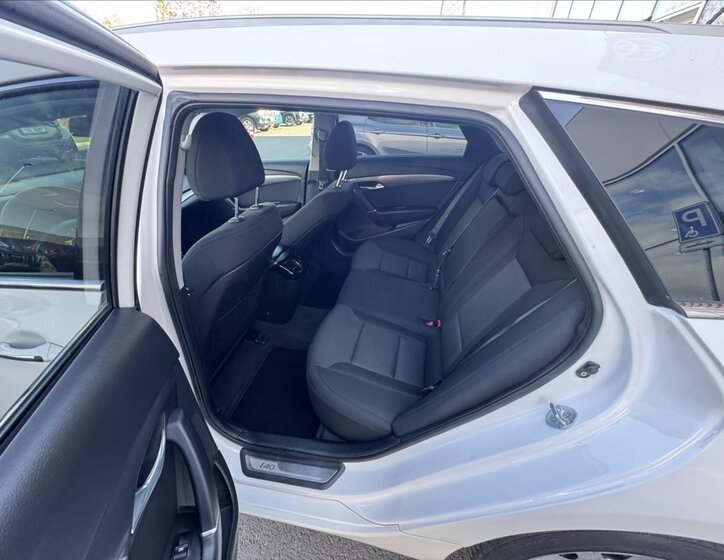 Hyundai i40 Kombi 1,7 l 100 kw