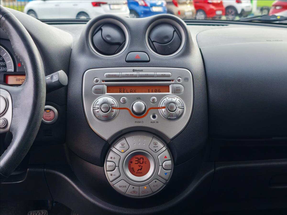 Nissan Micra Hatchback 1,2 l 59 kw