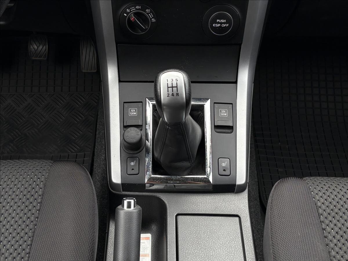 Suzuki Grand Vitara SUV / Terénní 2,4 l 124 kw
