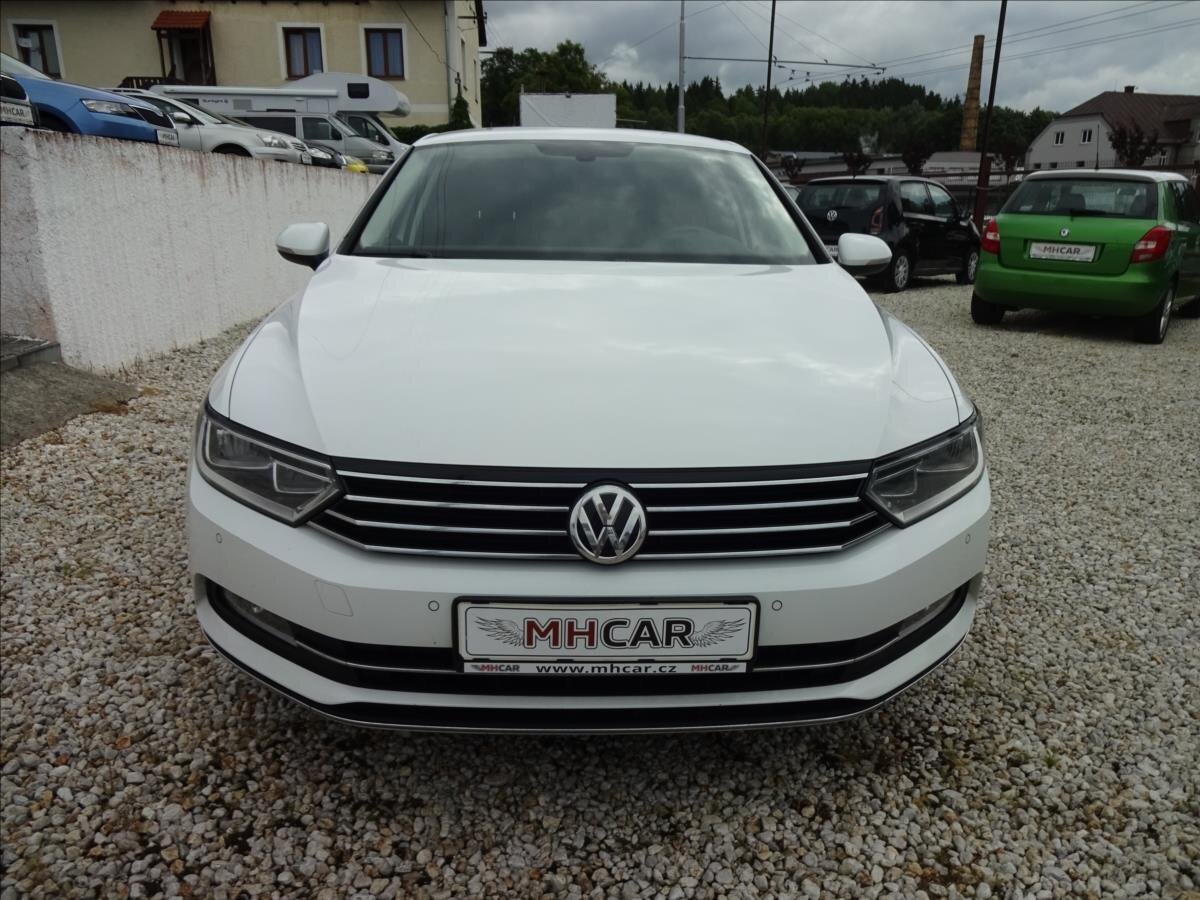 Volkswagen Passat Sedan 2,0 l 110 kw