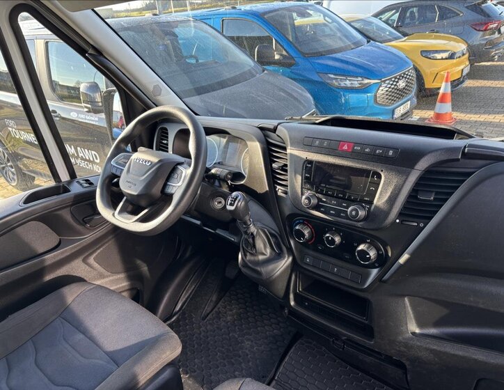 Iveco Daily Skříň 3,0 l 118 kw