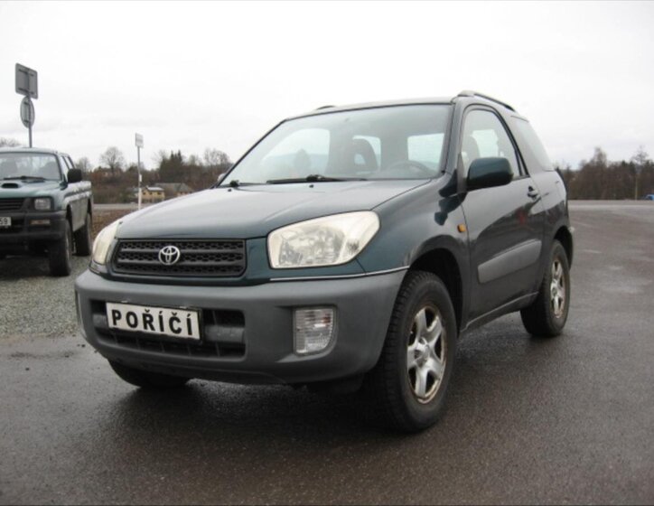Toyota RAV4 Kombi 1,8 l 92 kw