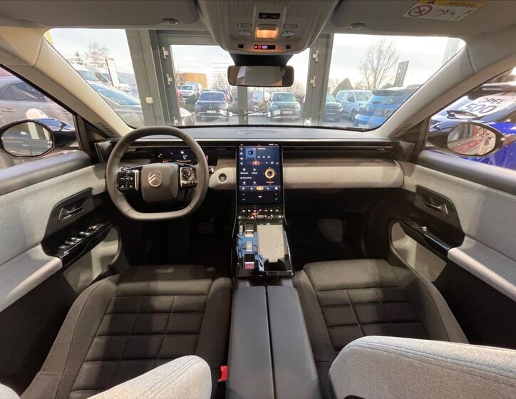 Citroën C5 Aircross SUV / Terénní 1,2 l 107 kw