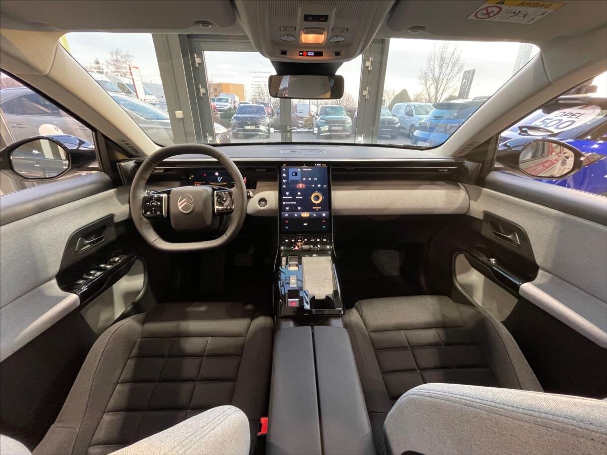 Citroën C5 Aircross SUV / Terénní 1,2 l 107 kw