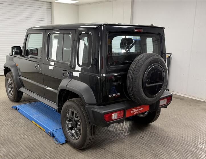 Suzuki Jimny 4