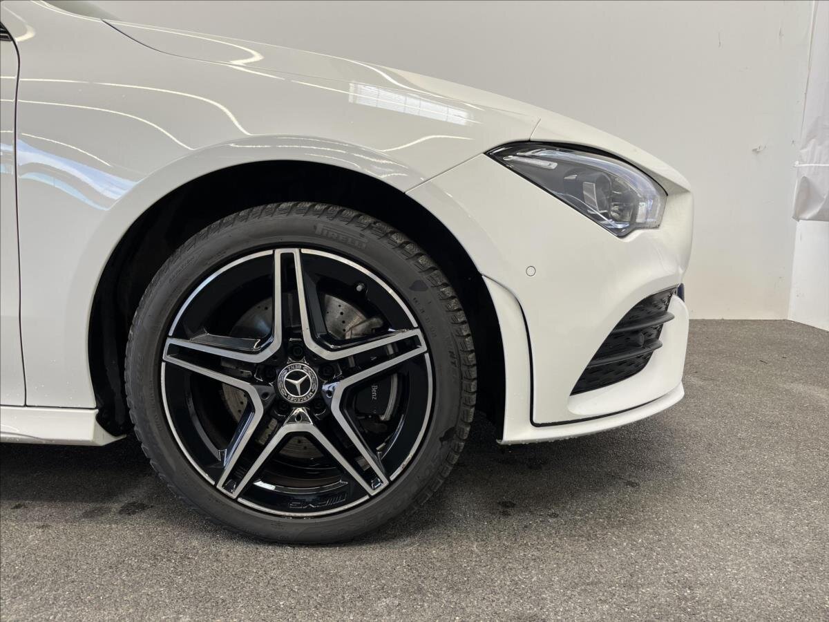 Mercedes-Benz CLA Kombi 1,3 l 118 kw